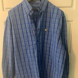 Jack Nicholas buttons down shirt